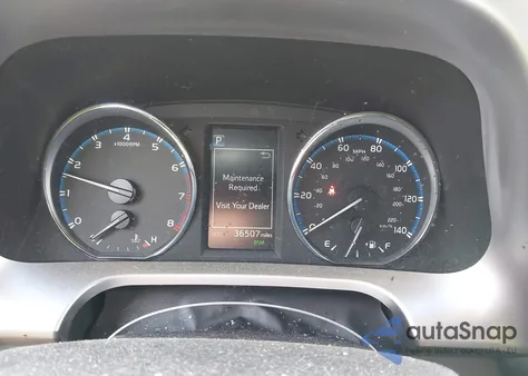 2018 Toyota Rav4 Limited z USA, uszkodzony, nr VIN JTMDFREV1JD239706